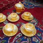 فنجون و نعلبکی قدیمی