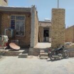 خانه درب حیاط خ شهدا پایینتر پارک کودک