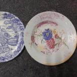 دیس قلم آبی و دیوارکوب قدیمی