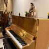 پیانو دیواری طلایی یاماها دیجیتال